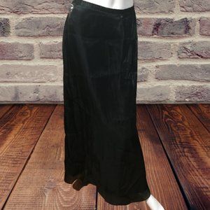 Fairweather Size 12 Beechers Brook Black Skirt